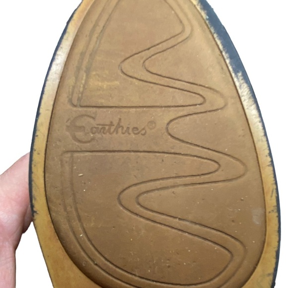 Earthies Treano Studded Black Leather Boots Booties Size 8B - Picture 11 of 11